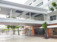 สะพานทางเชื่อม โรงเรียนอัสสัมชัญธนบุรี-2