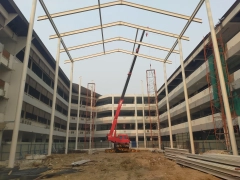 โครงการก่อสร้างหลังคาคลุมลานกิจกรรม-2